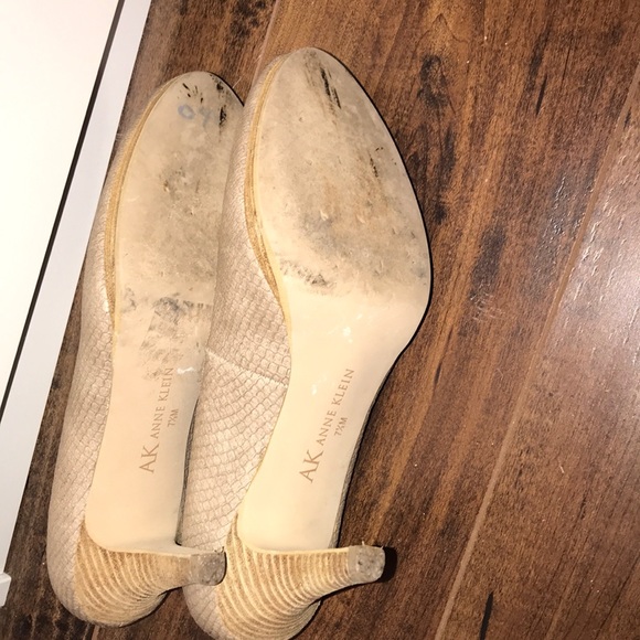 Anne Klein Heels - Picture 6 of 6